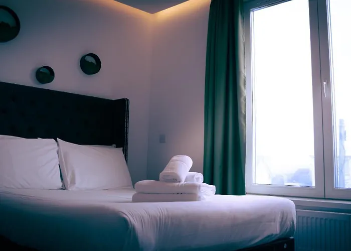 Oyo Newquay Beach Hotel