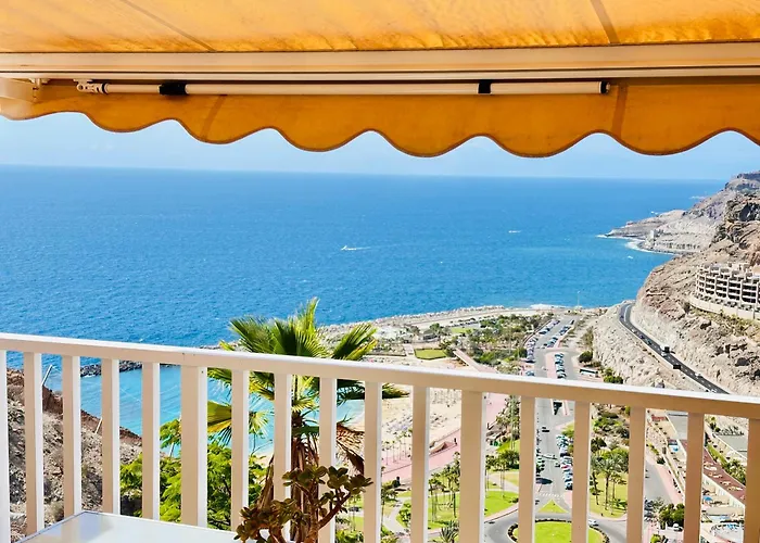 BALCON de AMADORES con vista al océano