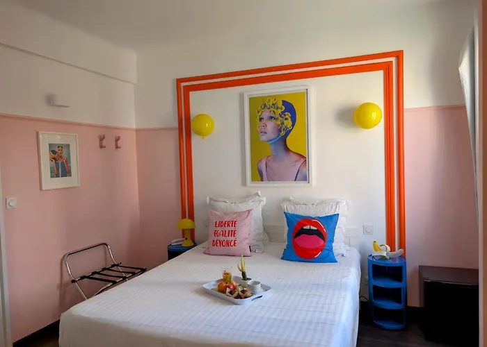 Hôtel Mademoiselle