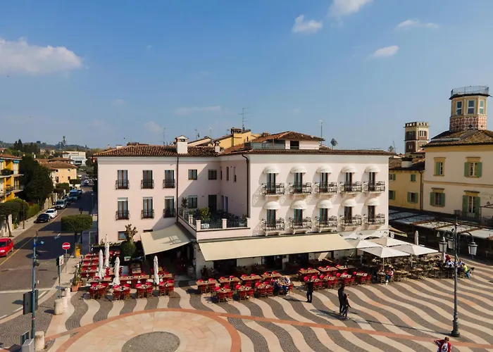 Hotel Miralago