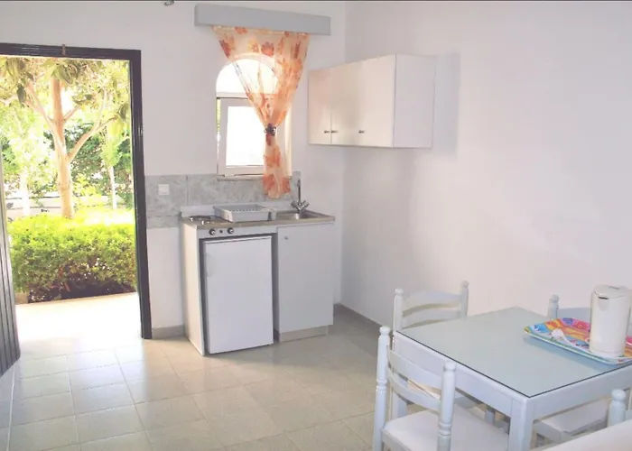 Paras Beach Apartments
