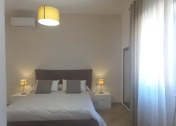Casa Vacanze Francesca e Rooms