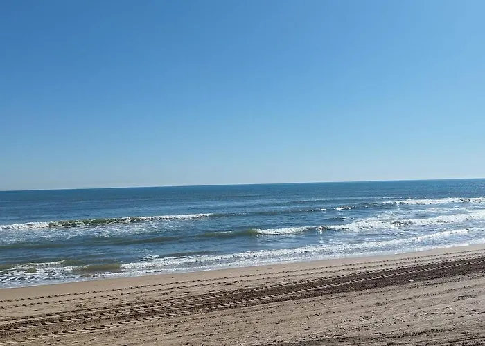 Relax On Miramar Beach