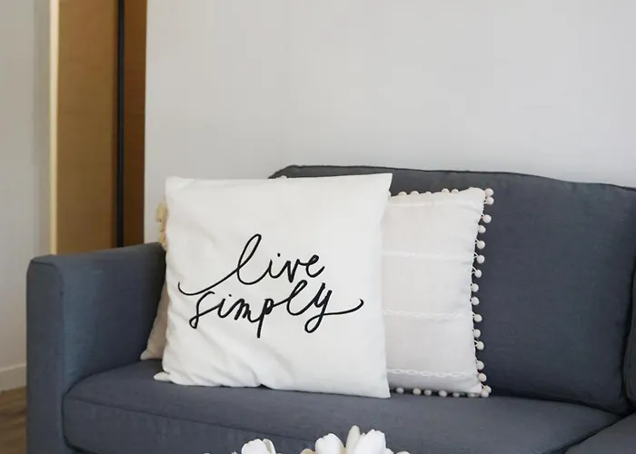 Club Tropicana Boutique Apartments