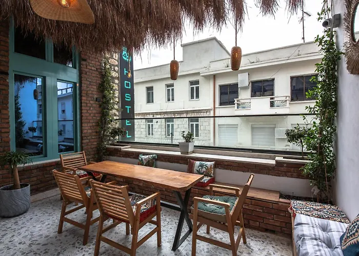 Vega 43 Hostel