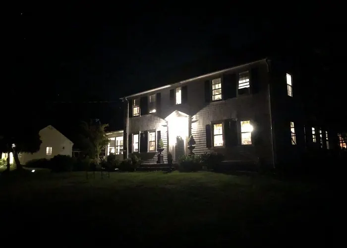 Silvershell Inn