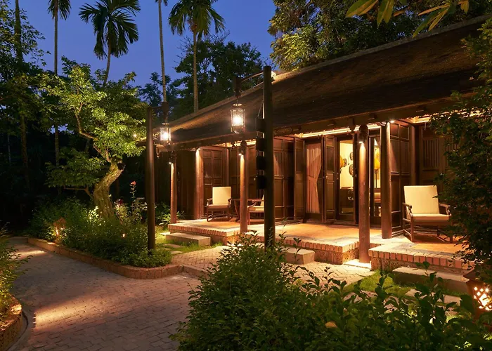 Ancient Huế Garden Houses