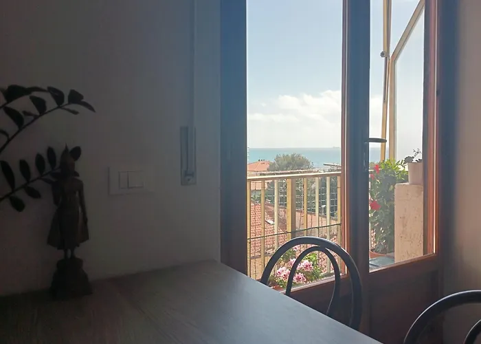Appartamento a 50 mt dal mare