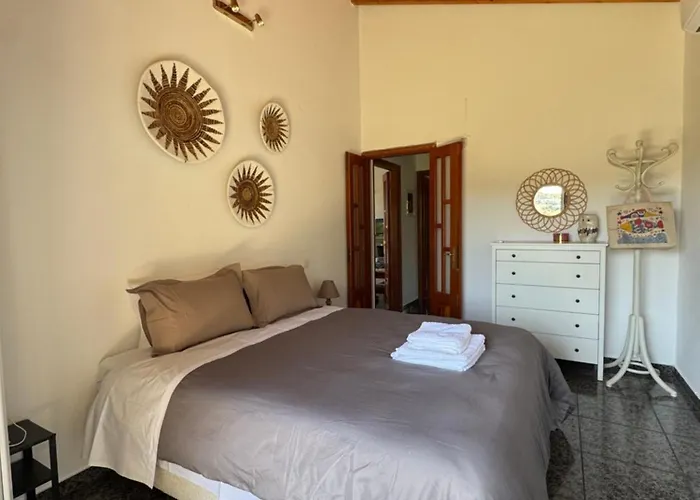 Felicity Seaside Retreat