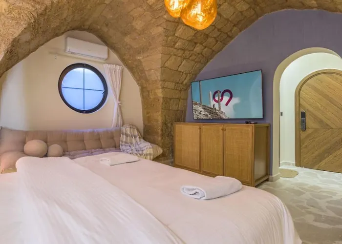 Beit Chams Sunset Suite In Batroun