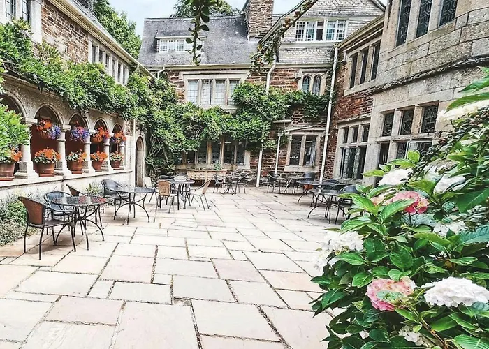 Lewtrenchard Manor