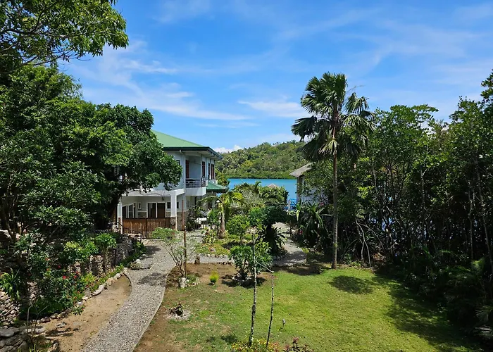 Edgewater Dive&Spa Resort