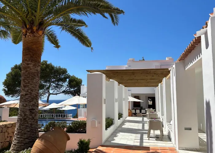 Hotel Village
