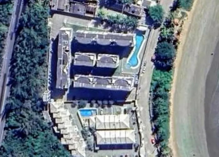 Cobertura de Frente Para o Mar e Piscina Village das Ondas