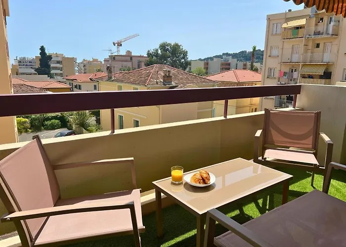 Studio Kialeo près de la plage avec parking voiture