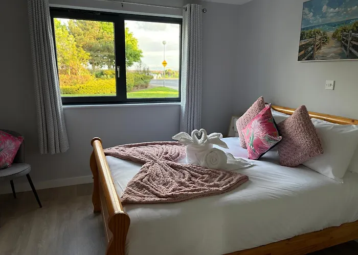 Seaside Garden Sanctuary Apartment