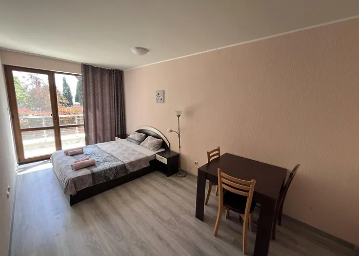 Vadim Apartments In Panorama Beach Vigo Nessebar