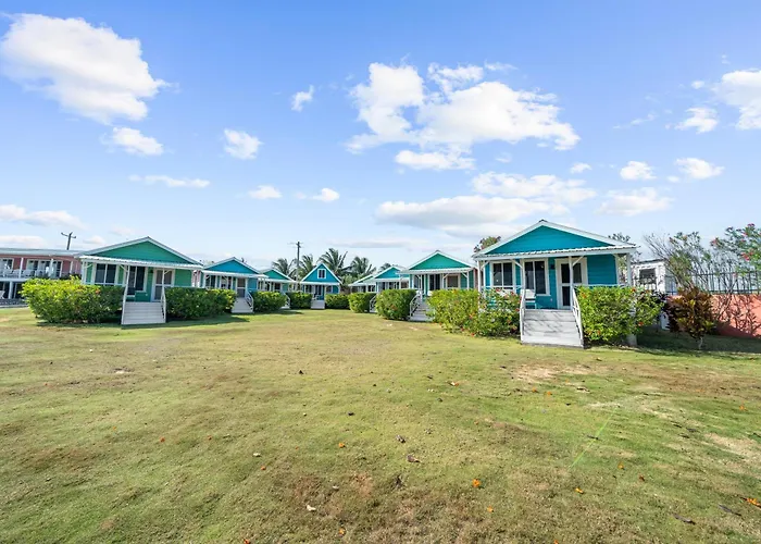 Tilt-Ta-Dock Resort Belize