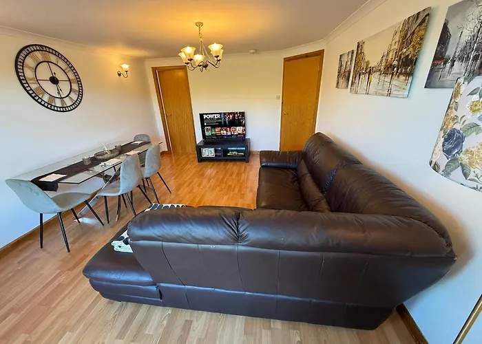 Ferryhills Riverside Retreat