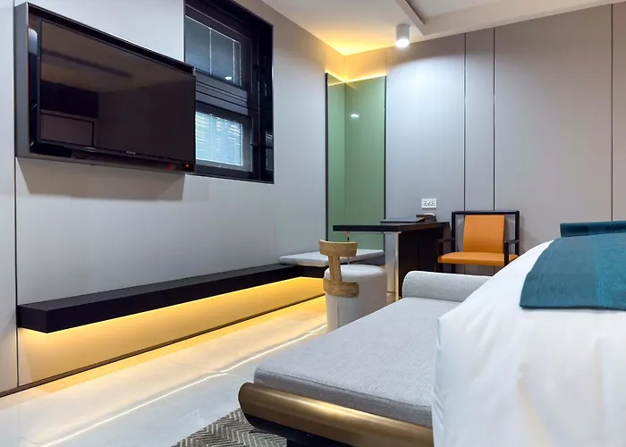 Wellborn Hotel Limited
