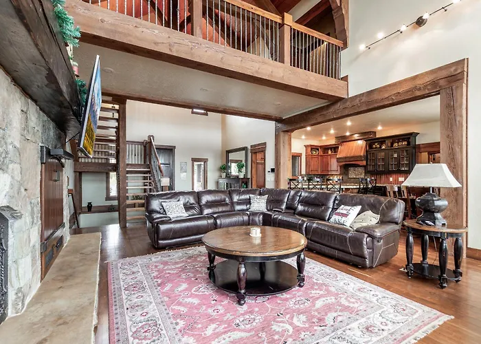 Luxurious Sandy Beach Lodge Waterfront Escape On Island Park Reservoir Perfect For Large Groups