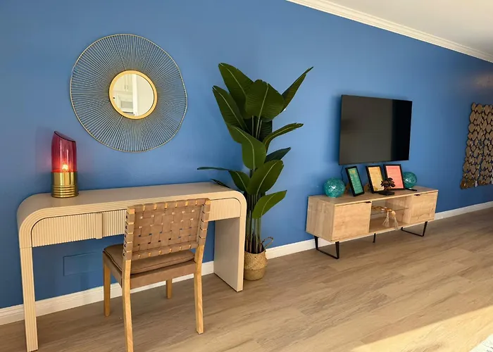 Redondo Oceanfront Gem 2Br Ba Balcony & Parking 335