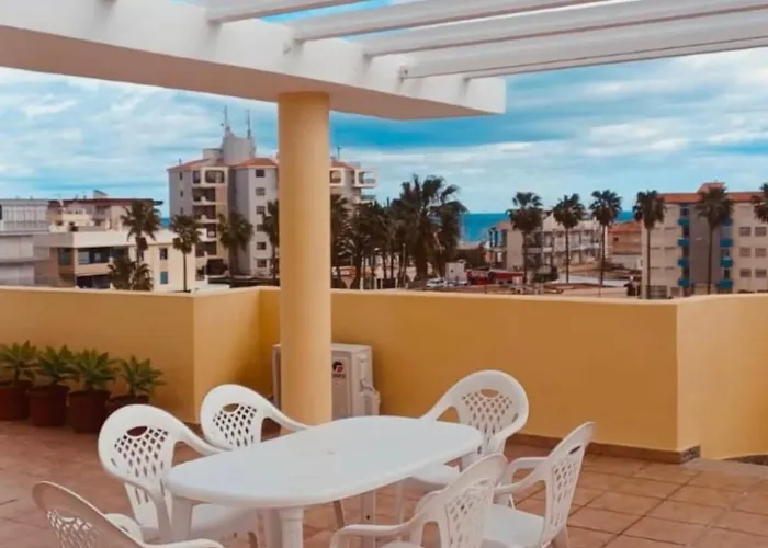 Casa Pixurri Playa de Xeraco SOLO FAMILIAS wifi-aire acondicionado-2 plazas garaje-2 terrazas privadas 16 m2 y 95 m2