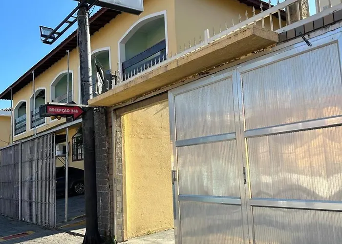Apartamento centro de Peruíbe