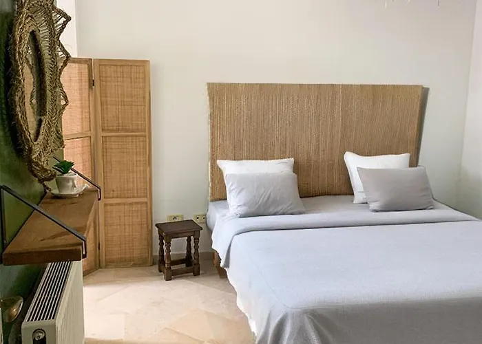 Cosy Calme Appartement A La Marsa