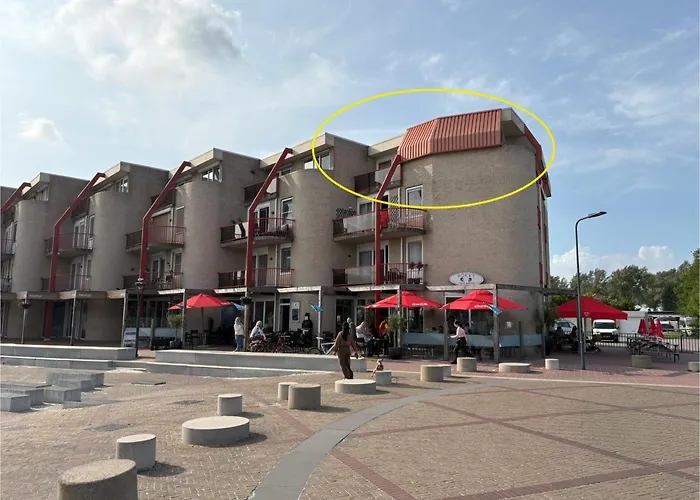 Appartament ,,Marti Strand Makkum"