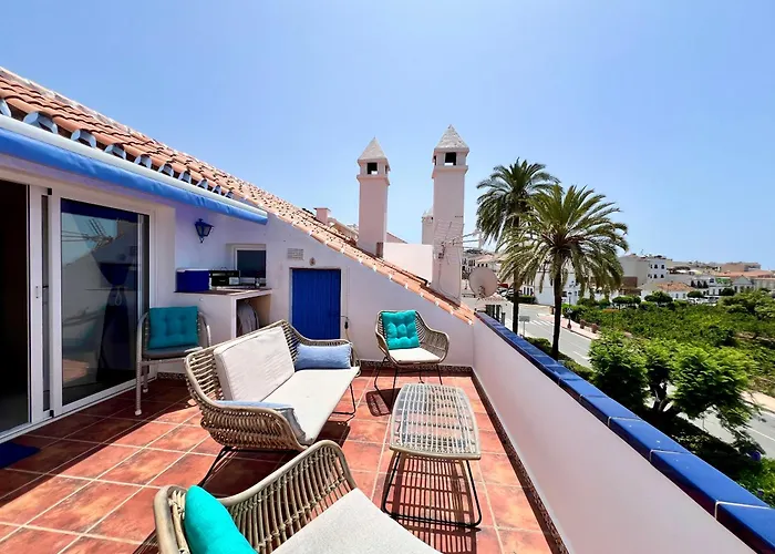 Sea View Apartament With Sauna And Pool In Maro