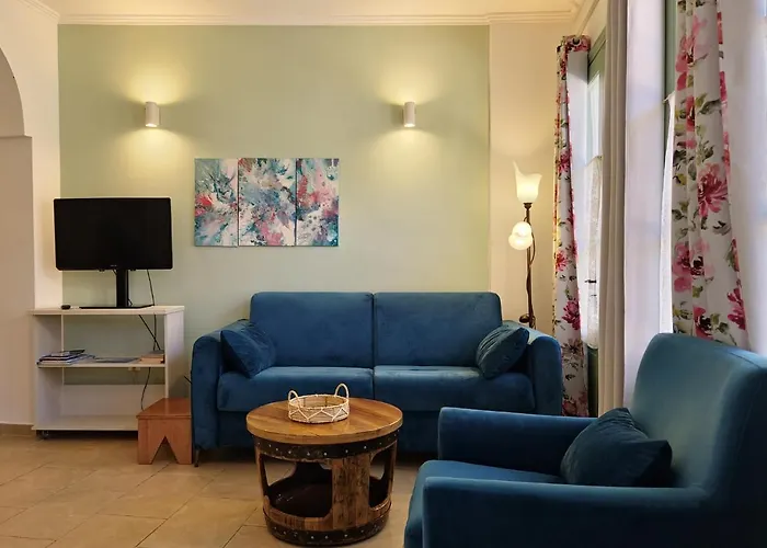 Fioro Old Town House 4 Pax City Center