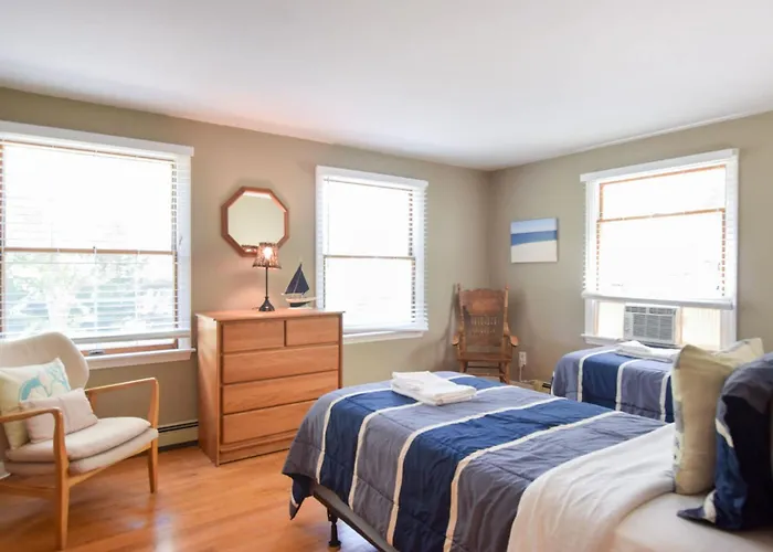 Charming Updated Home In Chatham