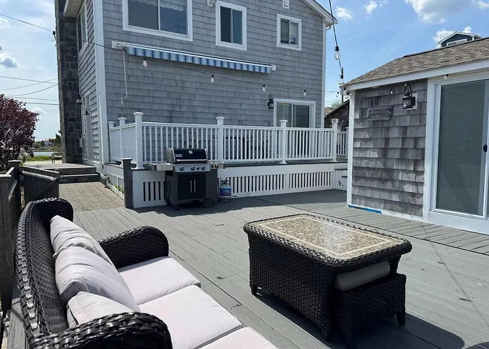 Basin Breeze Cottage Ac Decks Water Views