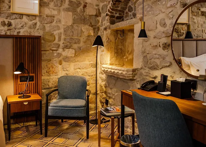 Armerun Heritage Hotel & Residences