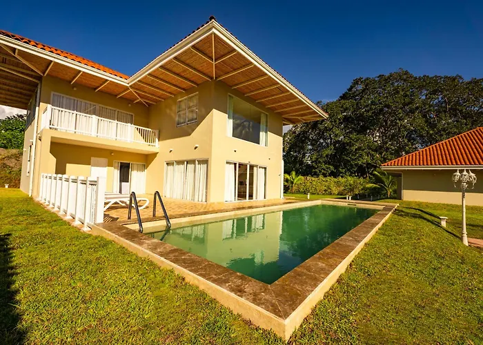 Bella Terra Laguna Azul Resort & Spa