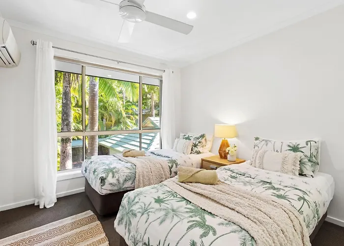 Beach Haven At Diggers Aanuka Resort Living