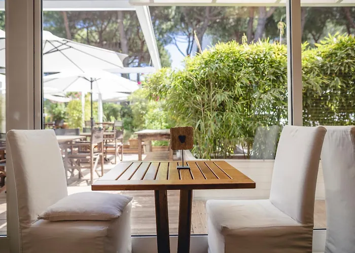 Hotel Saraceno Resort With Private Beach