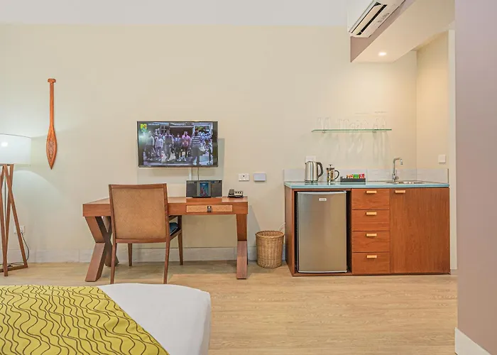 Moana Sands Lagoon Resort - Adults Only
