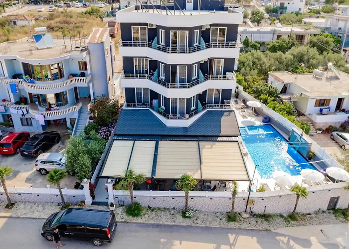 Sunshine Hotel