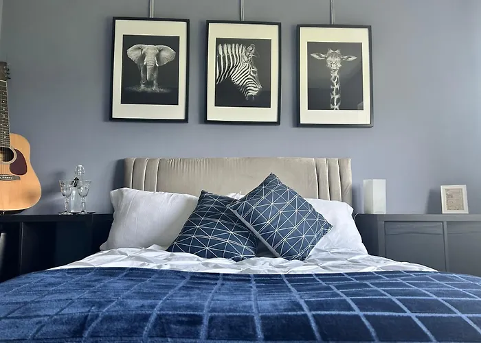 Follies Suites Ballyvoile