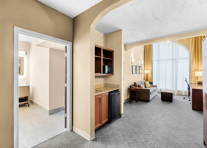 Comfort Suites Daphne - Mobile East Bay