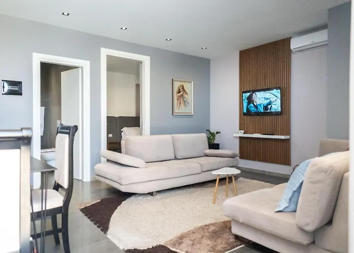 Palm Suites Apartment-Suite
