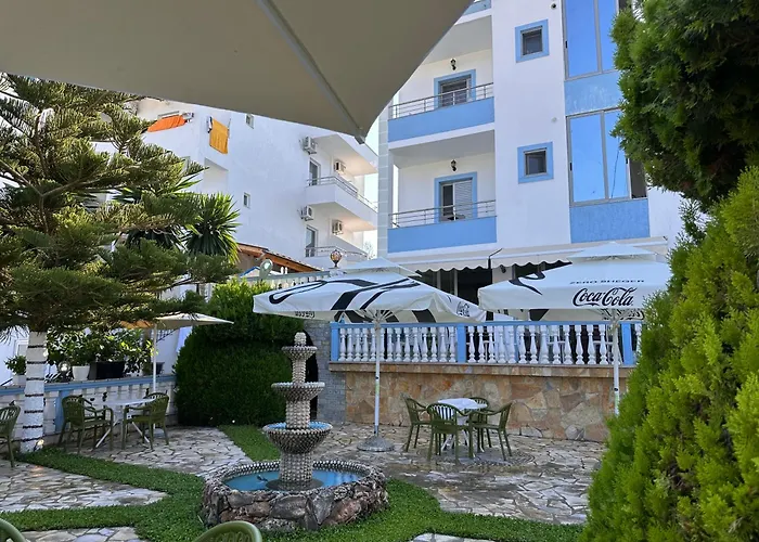 Esmeralda Hotel & Restaurant