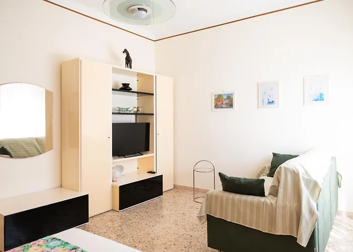 La Rosa Rooms & Holiday Home