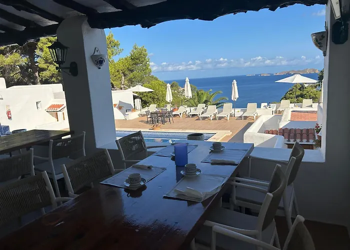 Hostal Cala Moli