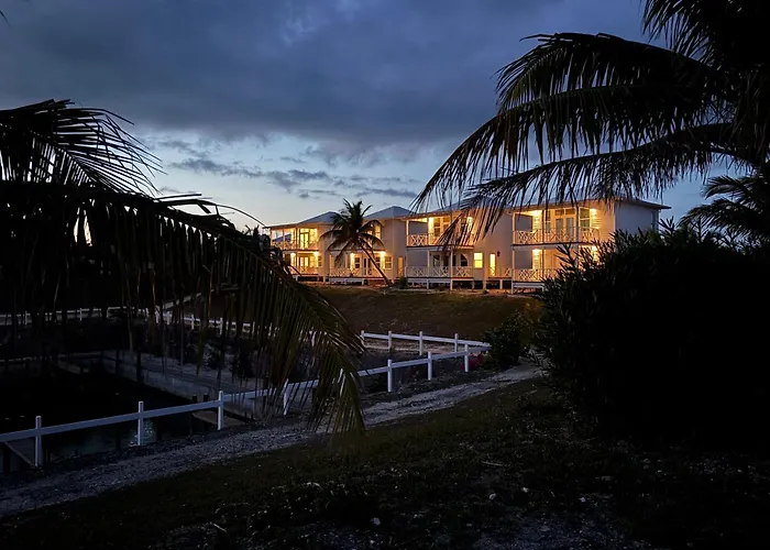 Kalopsia Seaside Villas & Marina