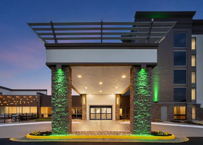 Holiday Inn Roanoke-Tanglewood-Rt 419&I581 By Ihg