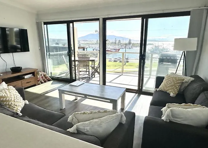 Penthouse Apartment - Amazing Views, Location & Luxury
