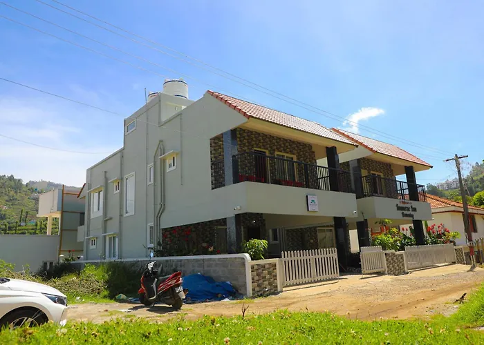 Cheerful Chalet